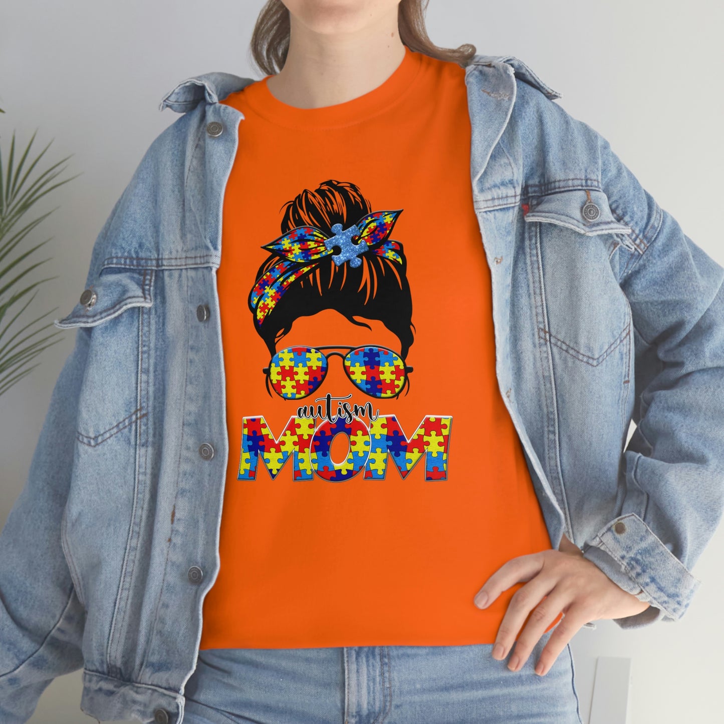 Autism Mom  Unisex Heavy Cotton Tee