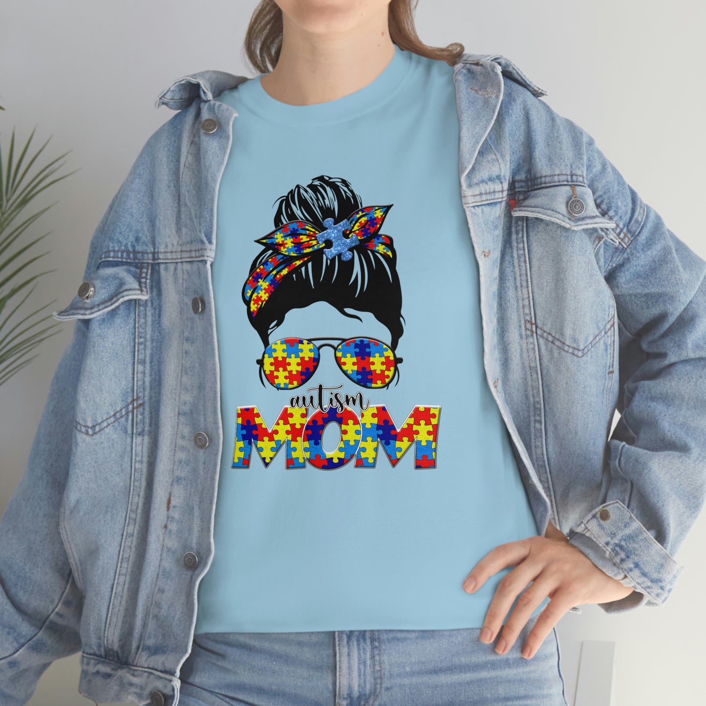 Autism Mom  Unisex Heavy Cotton Tee